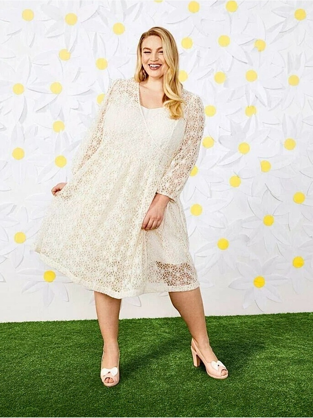 NWT ModCloth Off-White Lace Dress